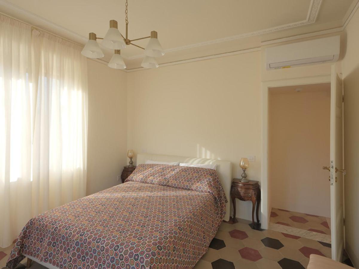 Villa Giulia Bnb Виареджо Екстериор снимка