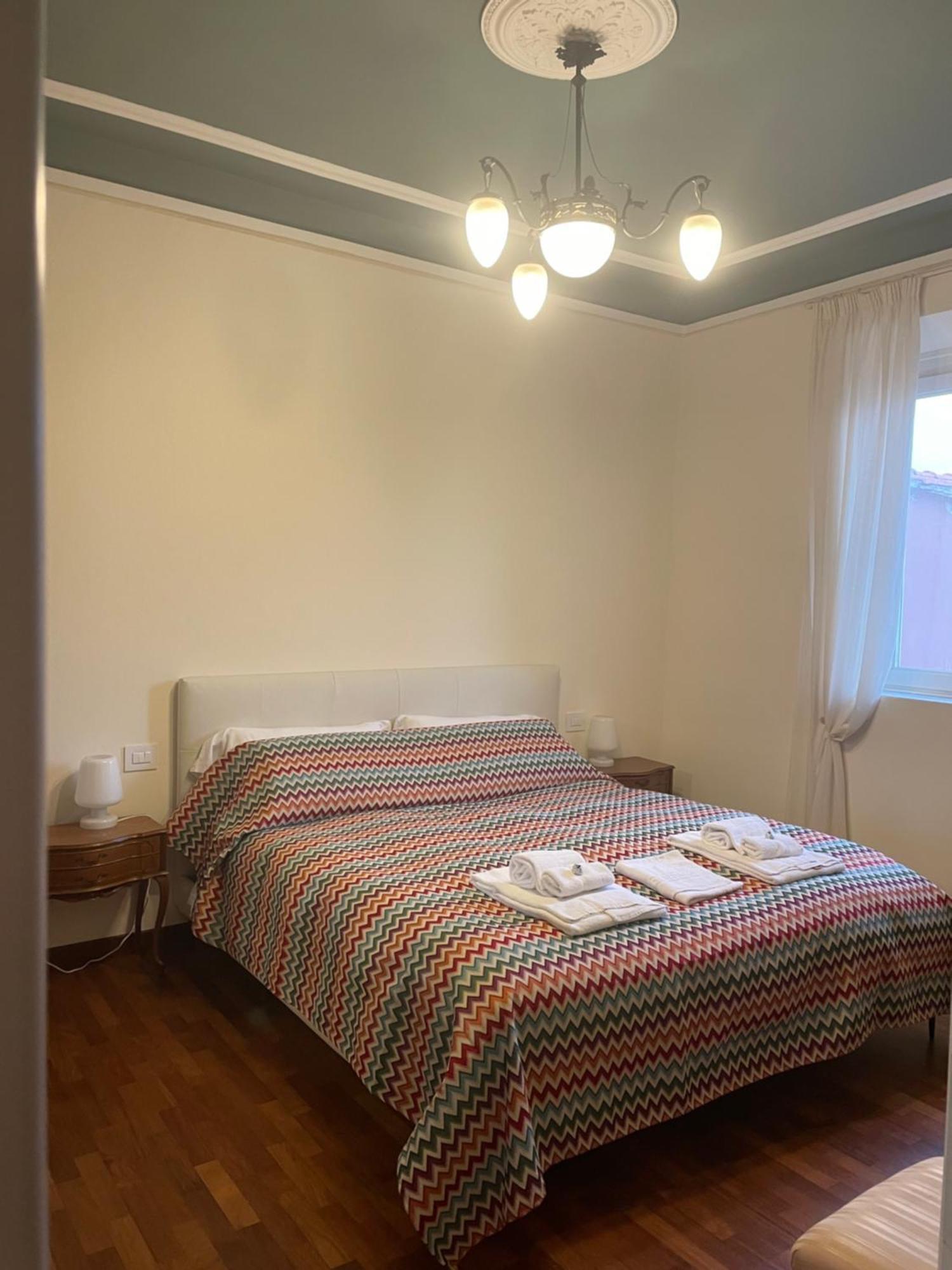 Villa Giulia Bnb Виареджо Екстериор снимка